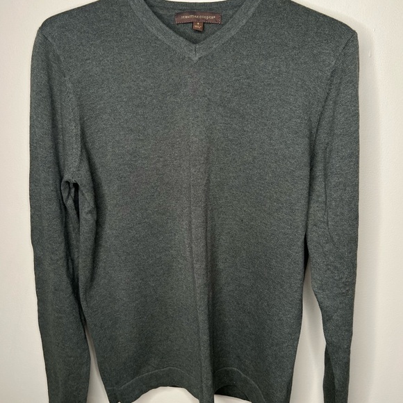 Men’s NWOT Sebastien Cooper Green V Neck 100% Cotton Sweater. Size Small - Picture 3 of 6